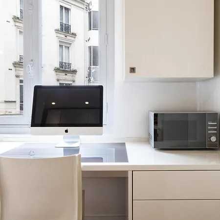 Tiny House St Germain Paris